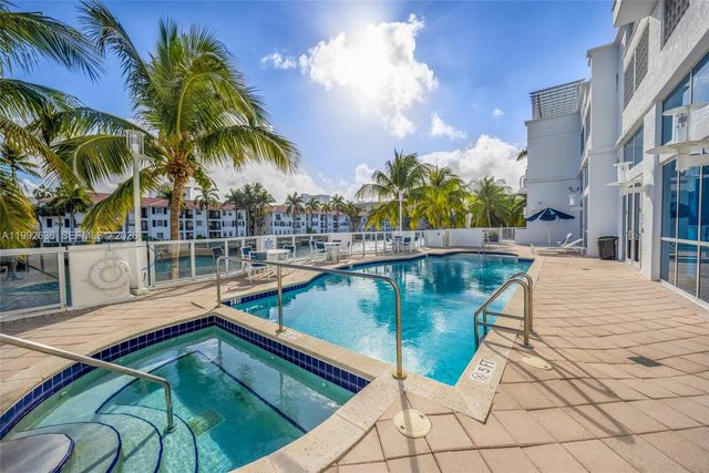 3030 NE 188th Street 602, Aventura, FL 33180