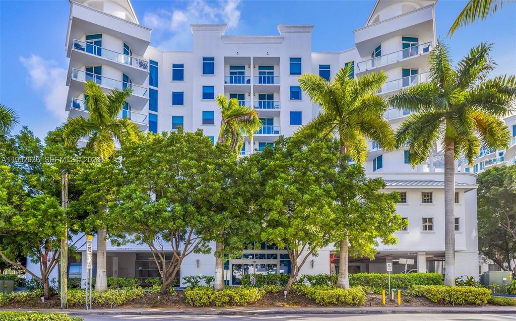 3030 NE 188th Street 602, Aventura, FL 33180