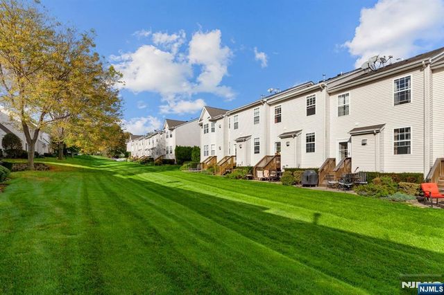 567 Coventry Drive, Nutley, NJ 07110