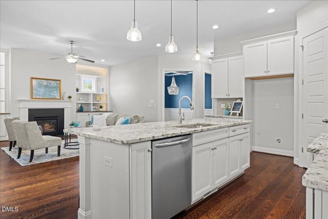 804 Rambling Oaks Lane, Holly Springs, NC 27540