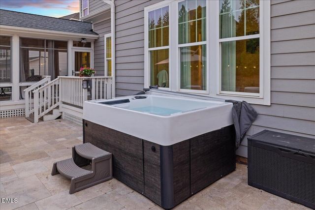 804 Rambling Oaks Lane, Holly Springs, NC 27540