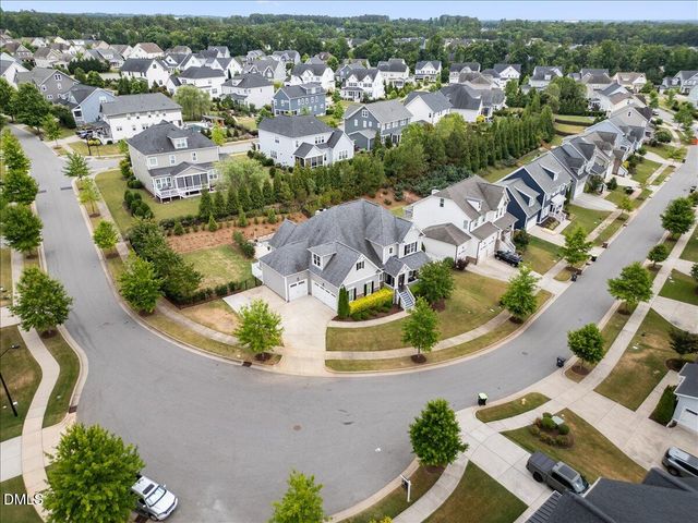 804 Rambling Oaks Lane, Holly Springs, NC 27540