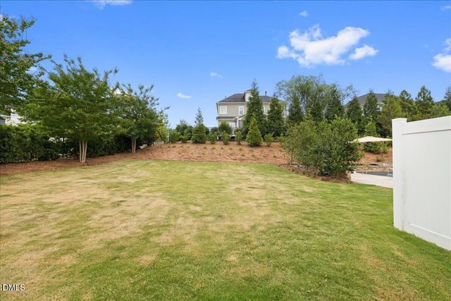 804 Rambling Oaks Lane, Holly Springs, NC 27540