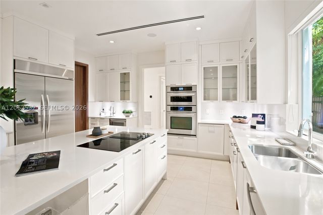 2820 Brickell Ave, Miami, FL 33129