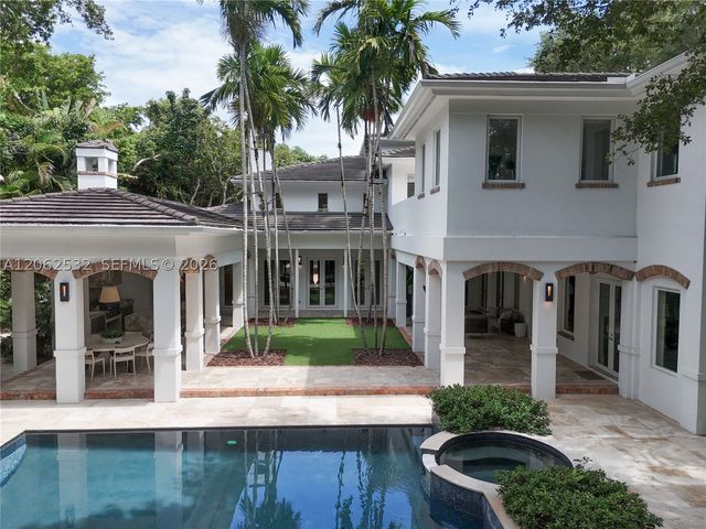 2820 Brickell Ave, Miami, FL 33129