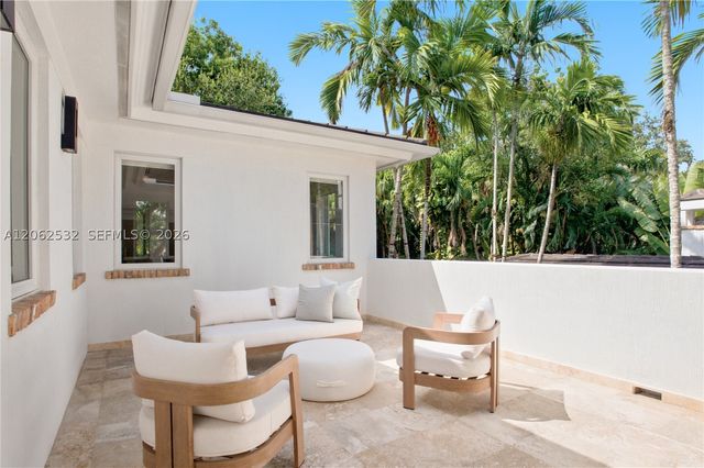 2820 Brickell Ave, Miami, FL 33129