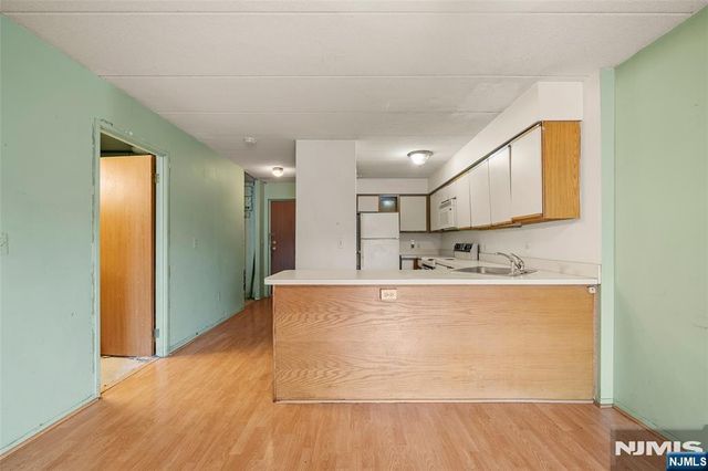 5 Linden Street 2I, Hackensack, NJ 07601