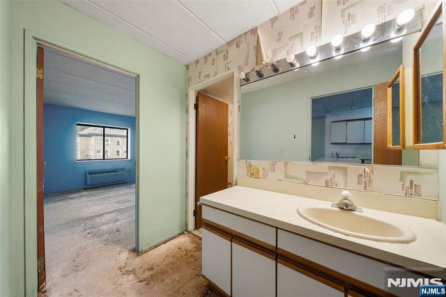 5 Linden Street 2I, Hackensack, NJ 07601