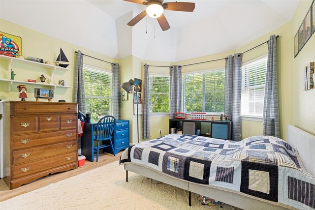 907 Parkwood Court, Mckinney, TX 75072