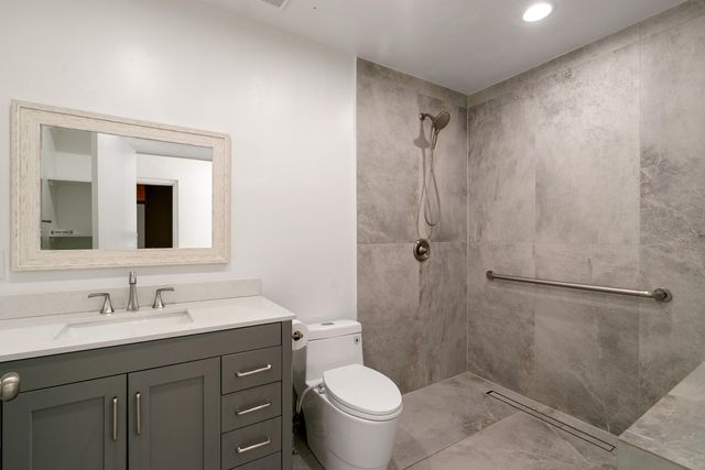 S 8 Andros Road, Key Largo, FL 33037