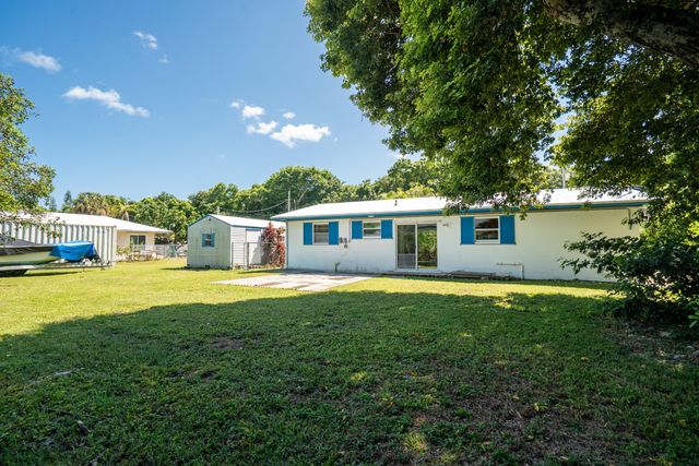 S 8 Andros Road, Key Largo, FL 33037