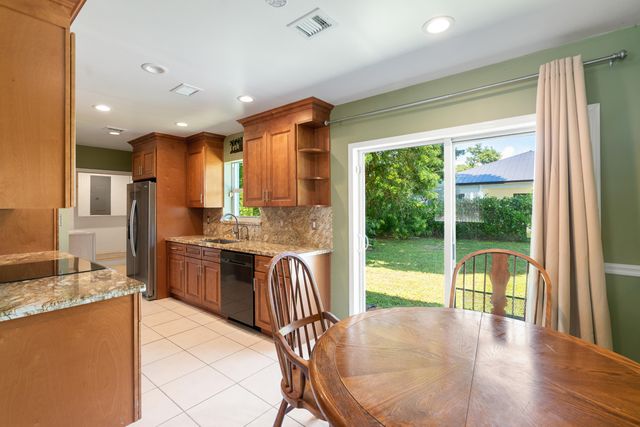 S 8 Andros Road, Key Largo, FL 33037