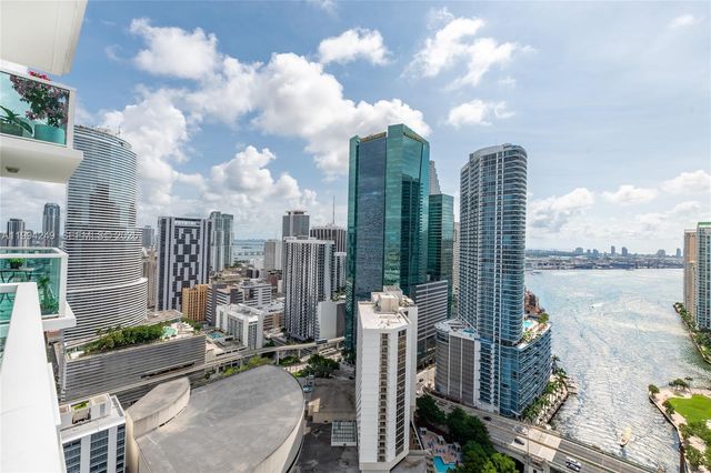 31 SE 5th St 3914, Miami, FL 33131