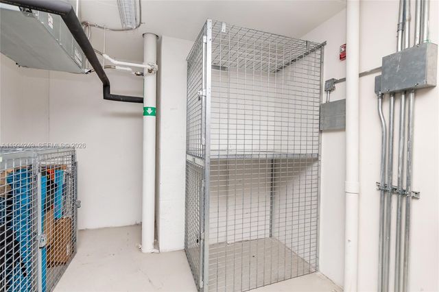 31 SE 5th St 3914, Miami, FL 33131