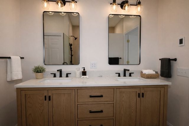 16 Schooner Way 16, Marshfield, MA 02050