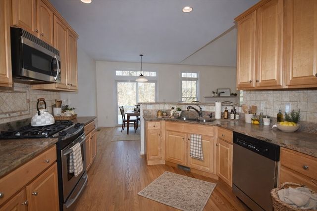 16 Schooner Way 16, Marshfield, MA 02050