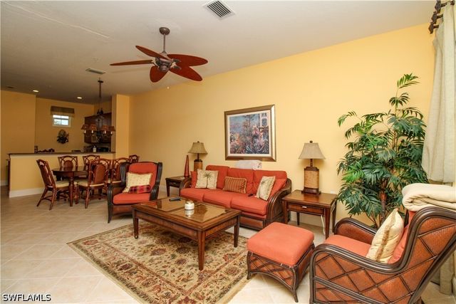 9224 Campanile CIR 203, Naples, FL 34114
