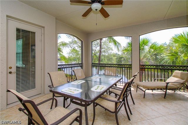 9224 Campanile CIR 203, Naples, FL 34114