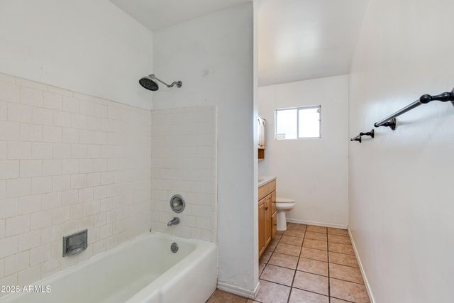 1524 W OCOTILLO Road, Phoenix, AZ 85015