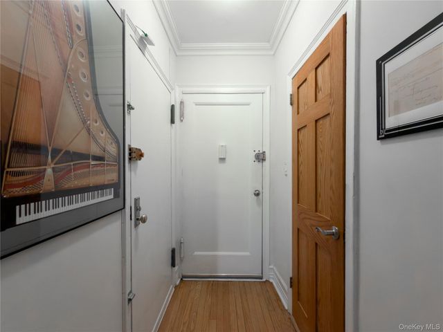 4 Park Lane 2C, Mount Vernon, NY 10552