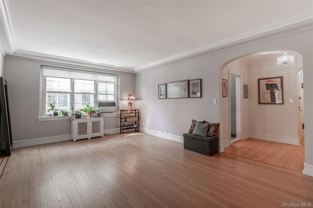 4 Park Lane 2C, Mount Vernon, NY 10552