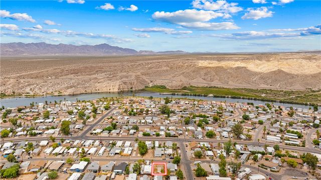 1926 W Riverbend Circle, Bullhead City, AZ 86442