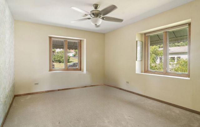 24013 N Forest Drive, Lake Zurich, IL 60047