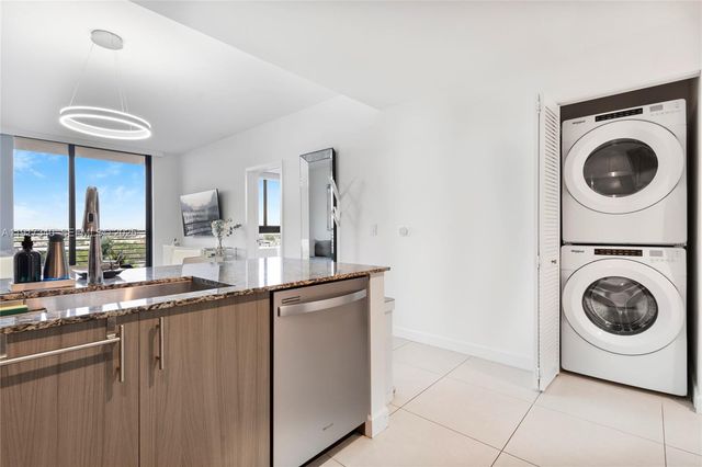 5350 NW 84th Ave 909, Doral, FL 33166