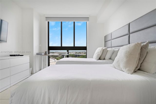 5350 NW 84th Ave 909, Doral, FL 33166