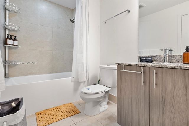 5350 NW 84th Ave 909, Doral, FL 33166