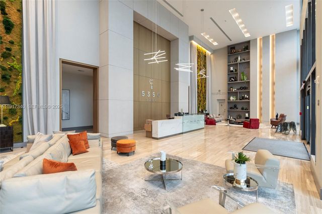 5350 NW 84th Ave 909, Doral, FL 33166