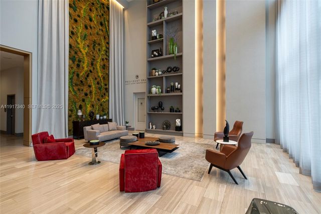 5350 NW 84th Ave 909, Doral, FL 33166