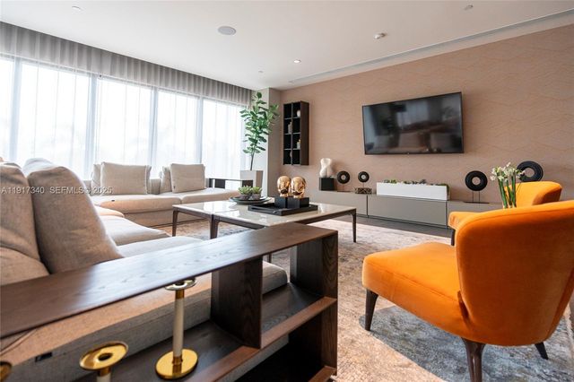 5350 NW 84th Ave 909, Doral, FL 33166