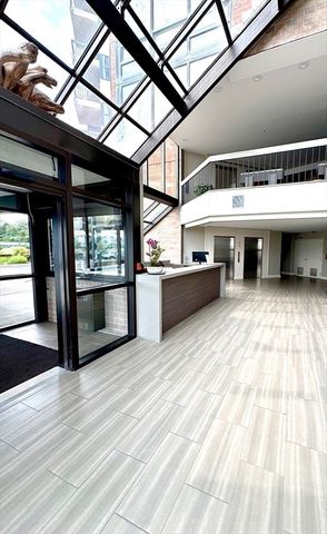 1 Seal Harbor Rd 215, Winthrop, MA 02152