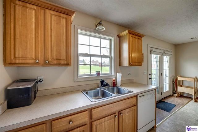 110 Tulip Drive, Bardstown, KY 40004