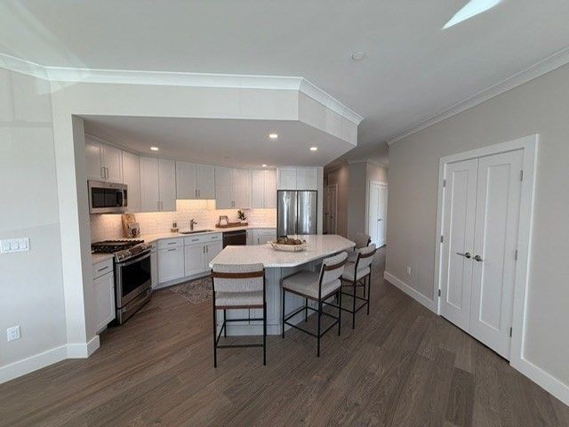 55 Pointe Place 201, Dover, NH 03820