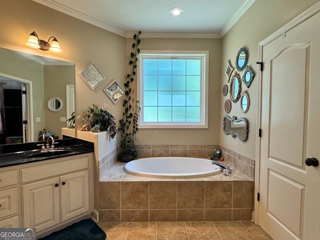 114 Overland Way, Gray, GA 31032