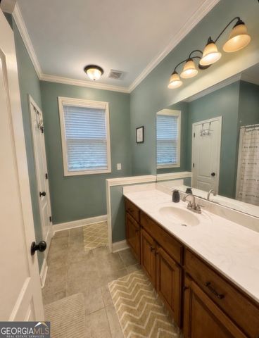 114 Overland Way, Gray, GA 31032
