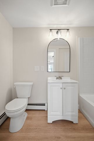 4 Wilson Str, Wilbraham, MA 01095