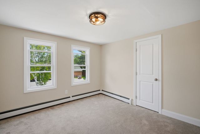 4 Wilson Str, Wilbraham, MA 01095
