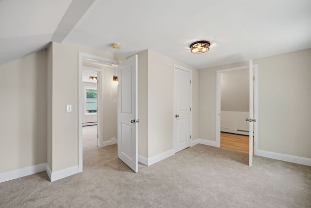 4 Wilson Str, Wilbraham, MA 01095