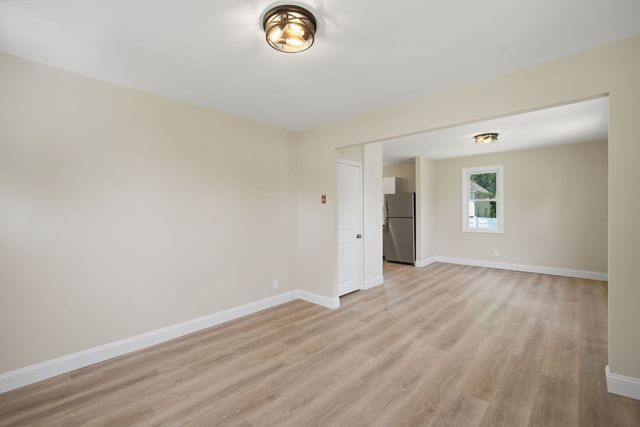 4 Wilson Str, Wilbraham, MA 01095