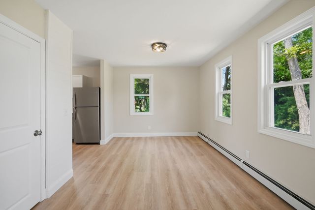 4 Wilson Str, Wilbraham, MA 01095