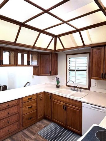 106 E Main Street, Jamesport, MO 64648