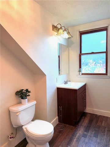 106 E Main Street, Jamesport, MO 64648