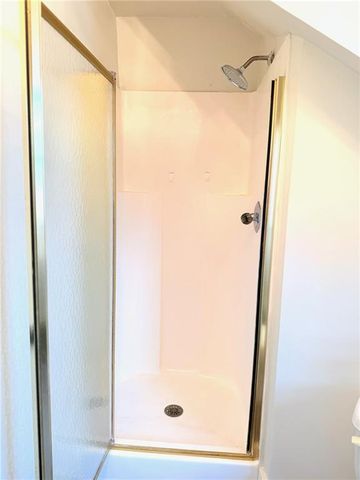 106 E Main Street, Jamesport, MO 64648