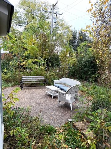 106 E Main Street, Jamesport, MO 64648