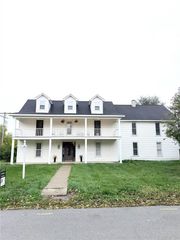 106 E Main Street, Jamesport, MO 64648