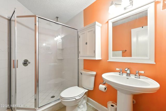 10 QUAIL Lane, Jacksonville Beach, FL 32250