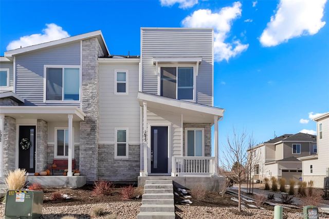 1675 S Andes Way, Aurora, CO 80017